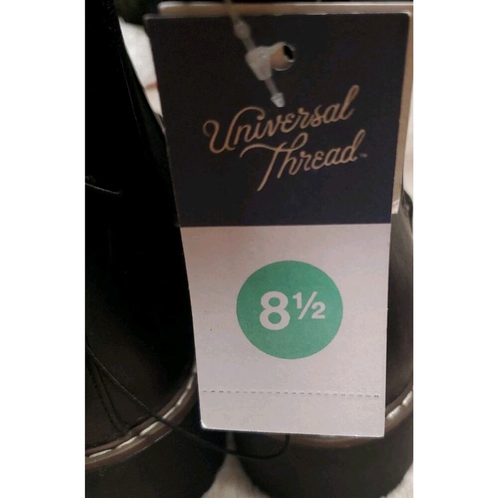 Universal Thread Women's Celina Black Chelsea Boots with Memory Foam Insole NWT - Picture 4 of 4